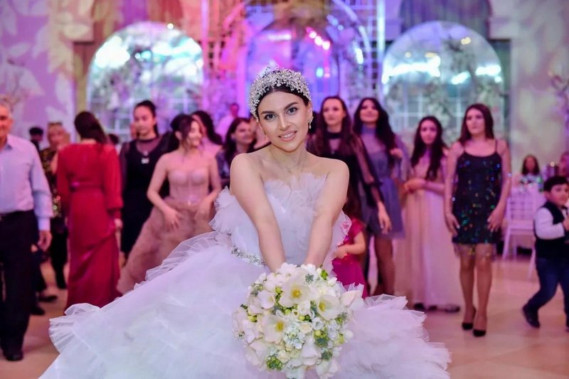 Վիվալդի Հոլ